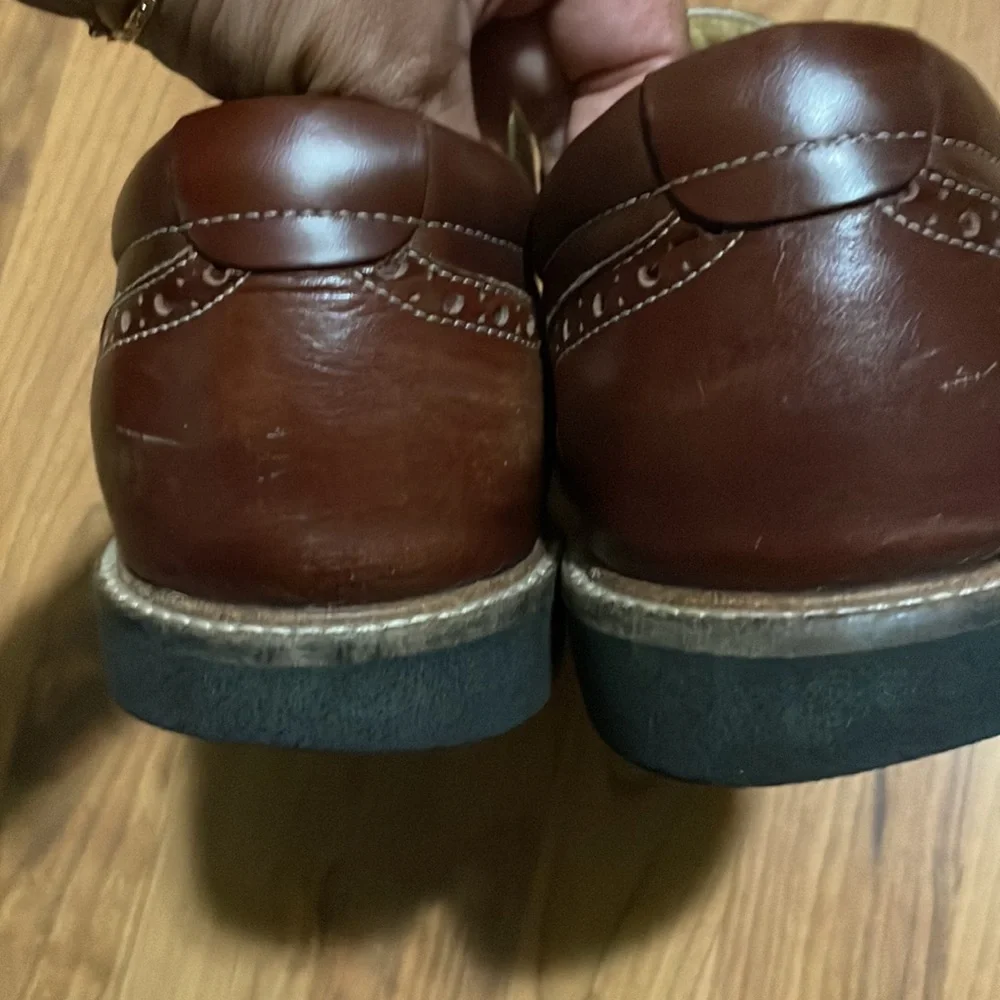 Johnston & Murphy men’s shoes size 8.5